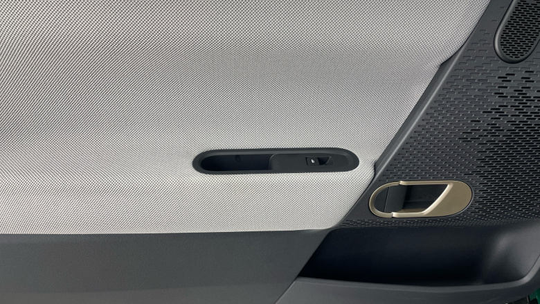 MINI Cooper 160kW SE Exclusive 54kWh 3dr Auto Electric Hatchback